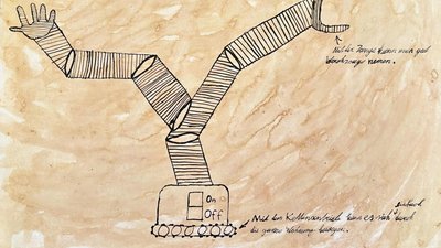Schüler:innenzeichnung einer erfundenen Maschine mit Greifarm und Zange im Stil von Leonardo da Vinci. Das Projekt verbindet historische Zeichentechniken mit Künstlicher Intelligenz.