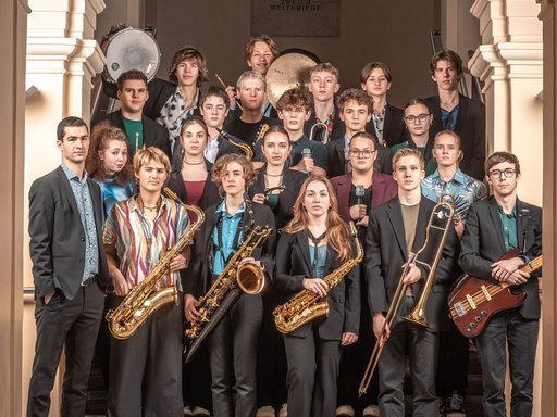 Gruppenfoto Schüler/innen BORG Wr. Neustadt