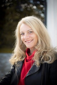 Beate Schütz