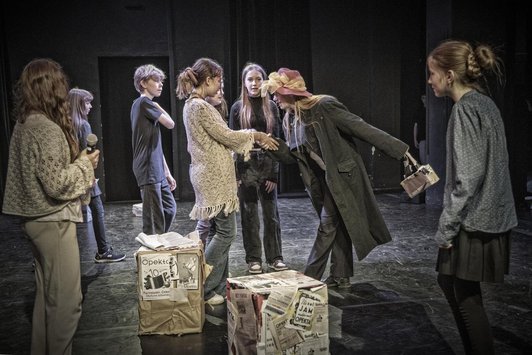 Geschichteunterricht on STAGE 1