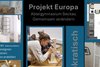 Titelseite einer Powepoint mit Fotos von Skizzen und Schülerinnen bei Ihrem Projekten.