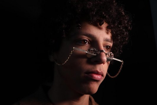 Modell John Lennon II_Anna Saathen